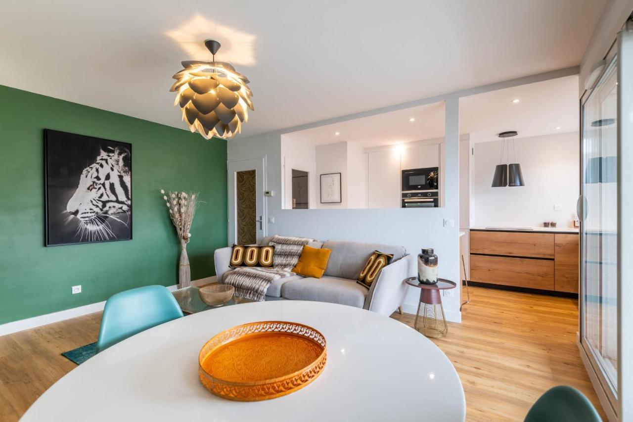 Appartamento Florentine Furnished Flat Annecy Esterno foto
