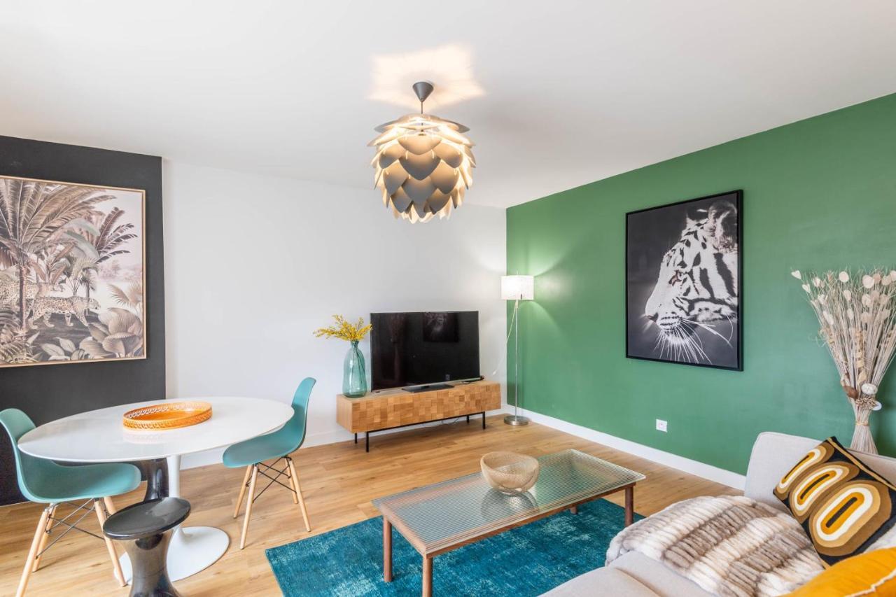 Appartamento Florentine Furnished Flat Annecy Esterno foto